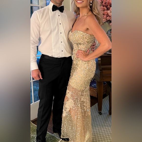 Sherri Hill Sequin Champagne Prom/ Pageant gown ✨ - Picture 2 of 14